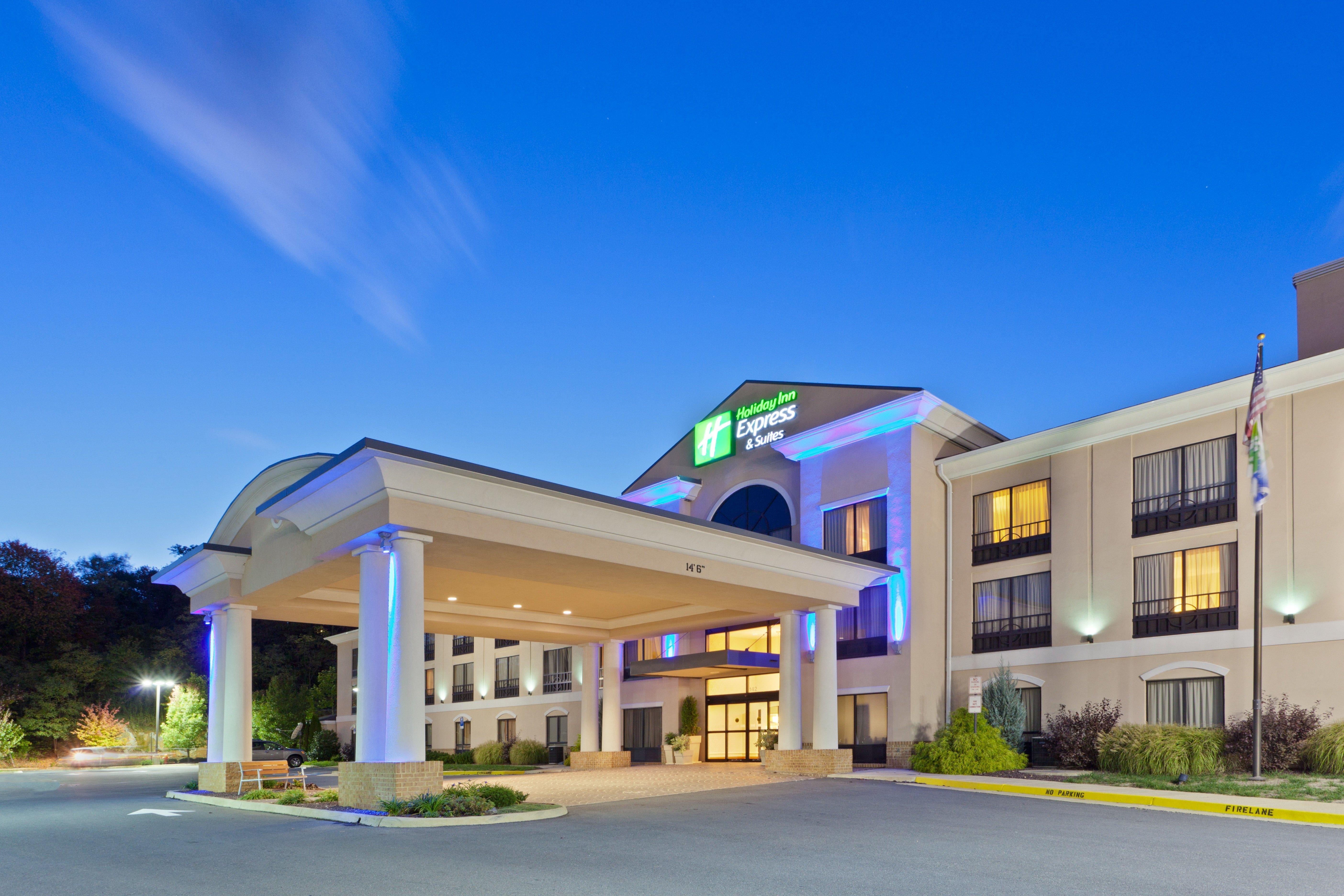 Holiday Inn Express And Suites Winchester, An Ihg Hotel Εξωτερικό φωτογραφία